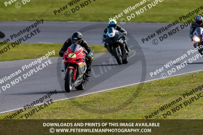 PJM Photography;anglesey no limits trackday;anglesey photographs;anglesey trackday photographs;enduro digital images;event digital images;eventdigitalimages;no limits trackdays;peter wileman photography;racing digital images;trac mon;trackday digital images;trackday photos;ty croes